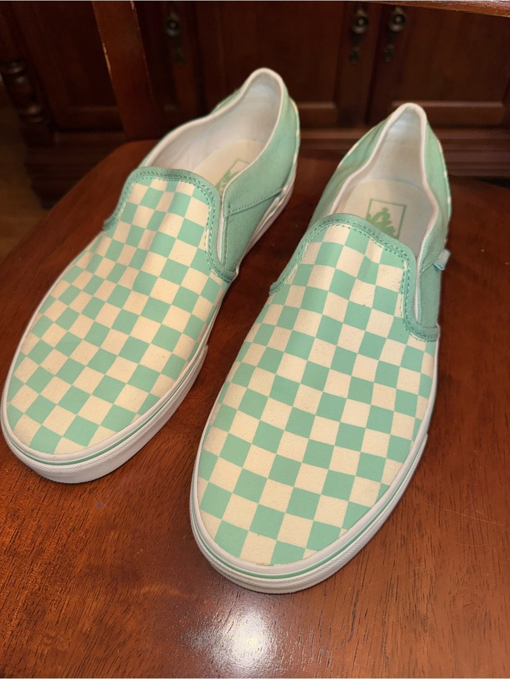 VANS Green and Cream Checker Slip-On Sneakers, Women’s size 11